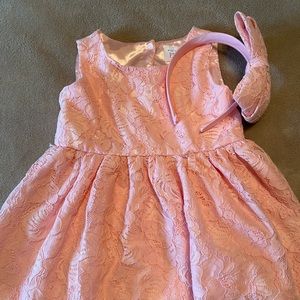 Little girl’s beautiful lace pink dress - never worn